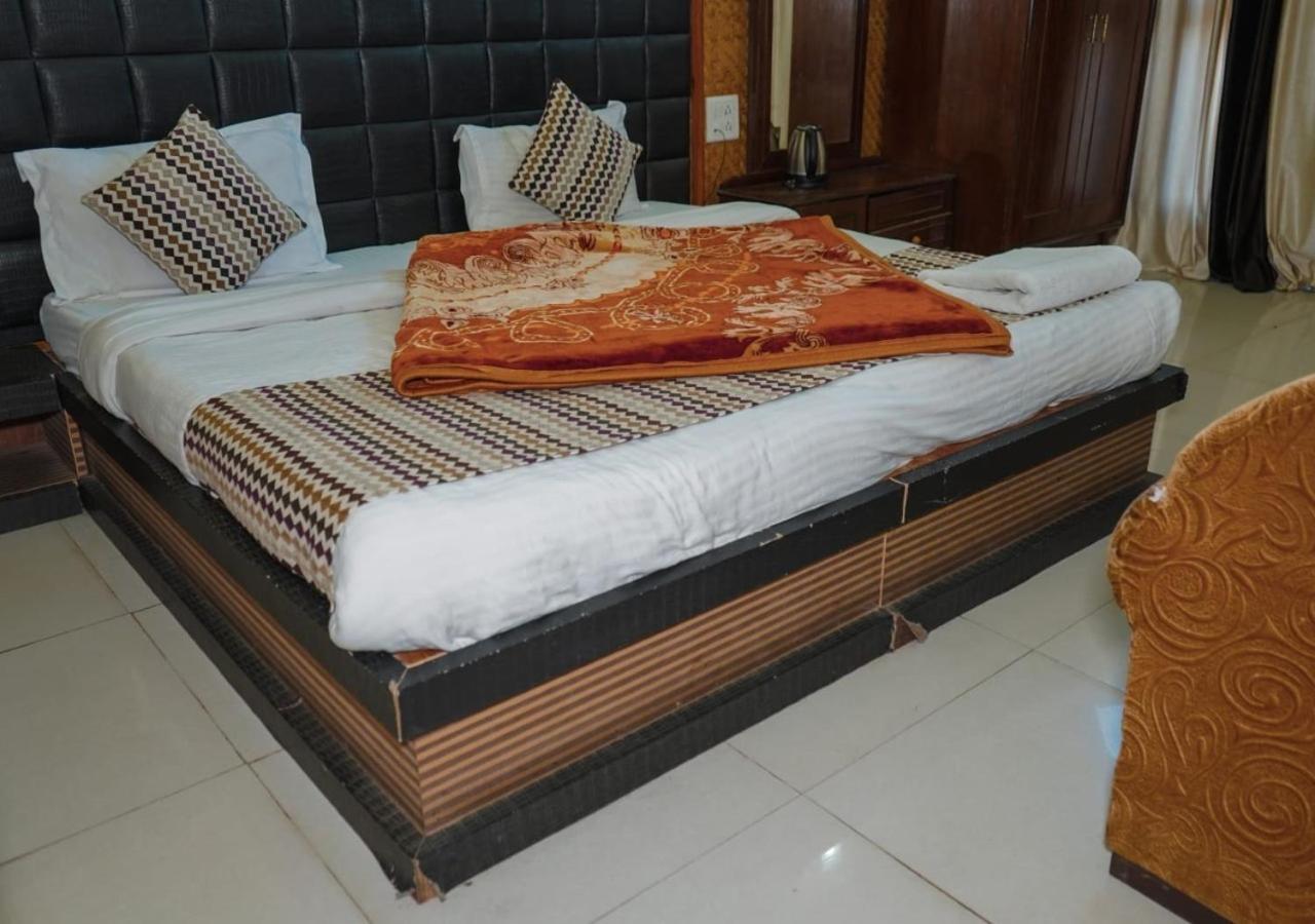 קאוסאני Himalaya Mount View Resort Uttarakhand מראה חיצוני תמונה
