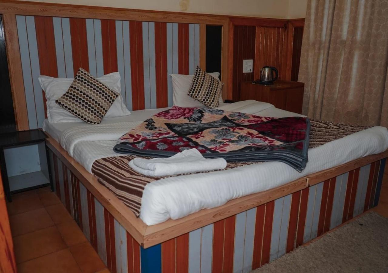 קאוסאני Himalaya Mount View Resort Uttarakhand מראה חיצוני תמונה