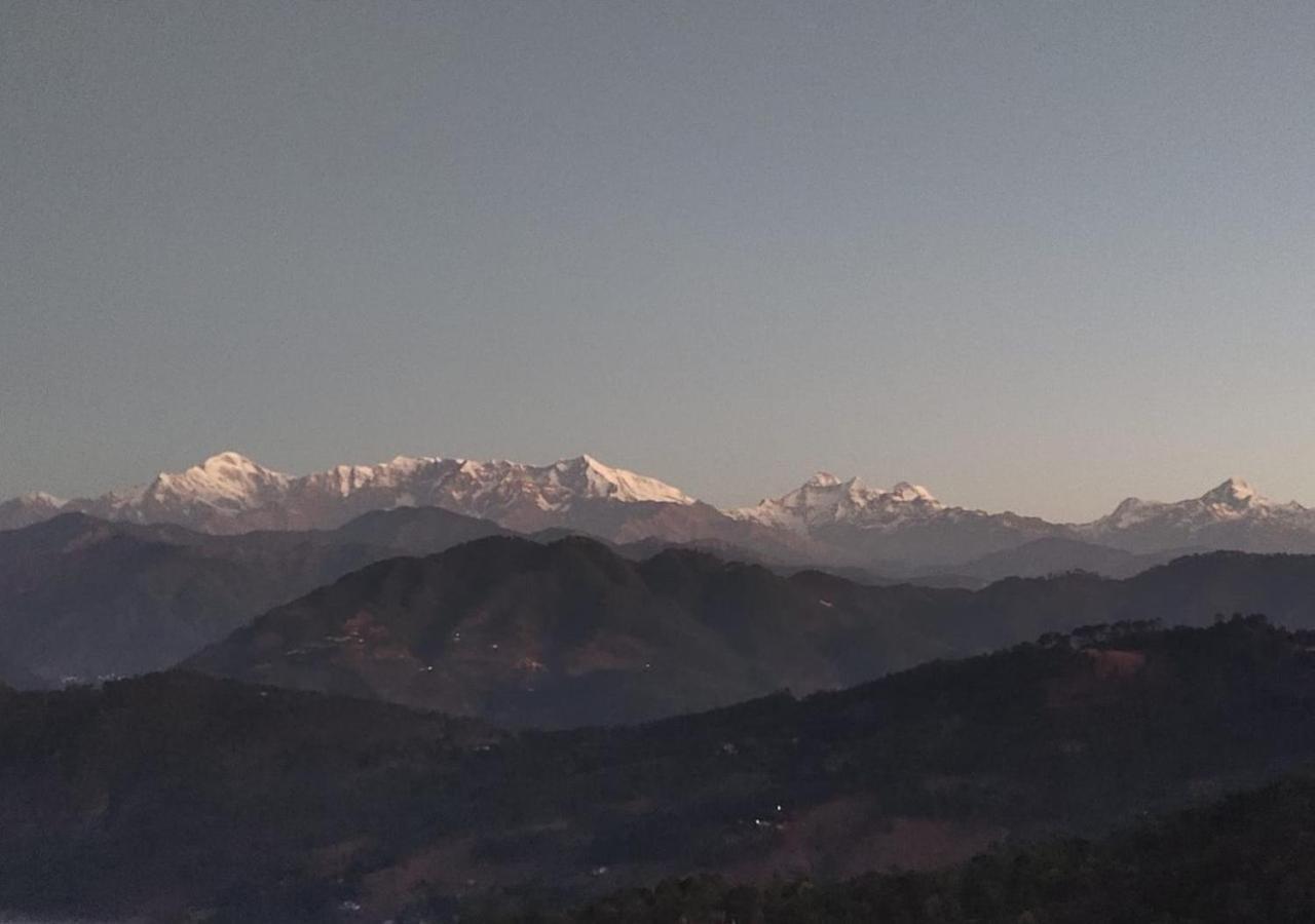 קאוסאני Himalaya Mount View Resort Uttarakhand מראה חיצוני תמונה